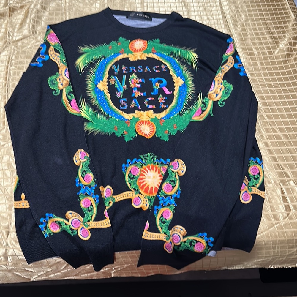 Versace sweater - Picture 4 of 6